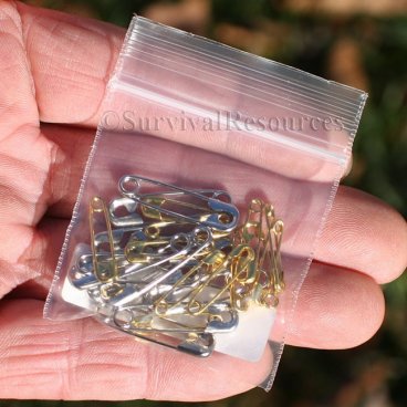 Mixed Safety Pins - 24 Pack (12 Each)