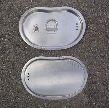 Showing the top and the bottom of the lid.